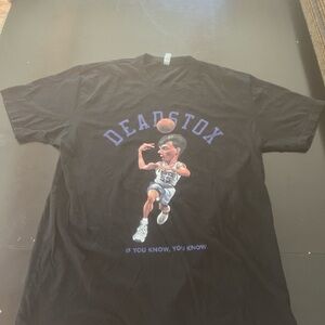 Graphic T-shirt white chocolate.